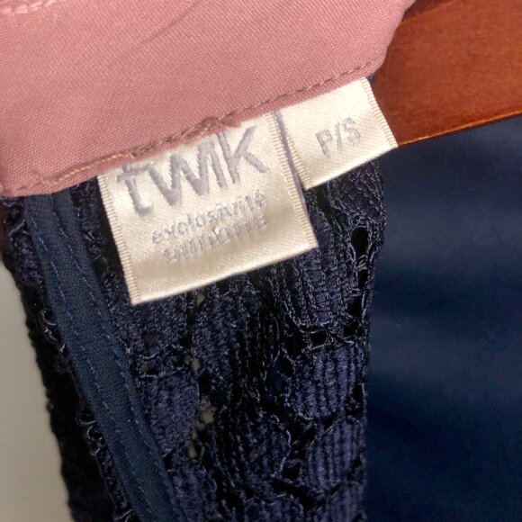 Like New Simons Lace A-Line Collared Sleeveless Midi Dress Size Small - Picture 9 of 10